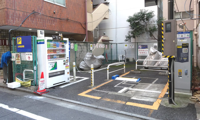 自動車のコインパーキングとバイクの月極駐車場の組み合わせ・その２